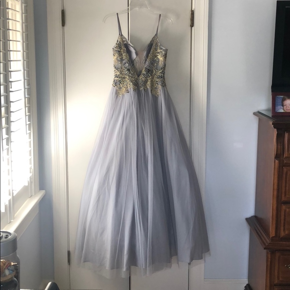 Prom Dress - Picture 4 of 8